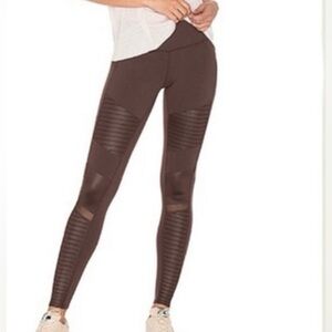 Alo Yoga Mink Color Moto Leggings Pants Tight Like New Sz M Rare Sold Out Color
